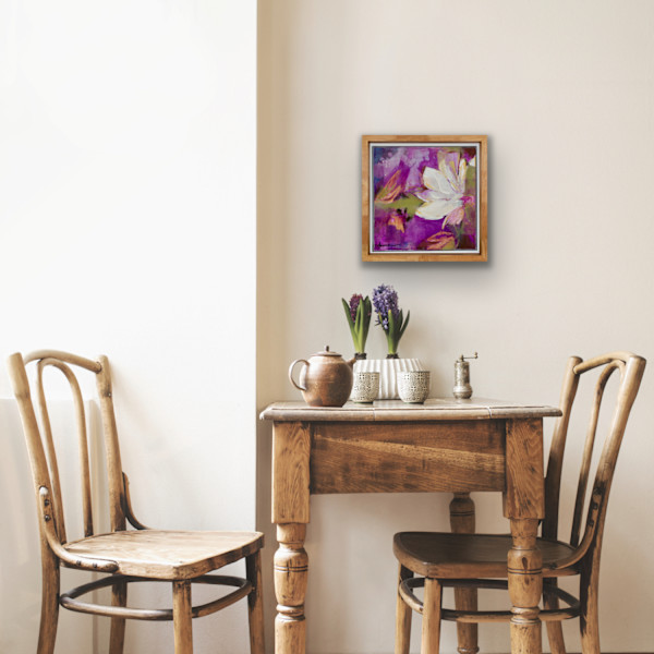 Surprise by Vicki Janssens, Image 2.