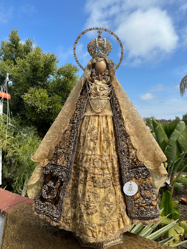 Nuestra Señora de la Puerta del Amanecer ​(Russian Icon Madonna) by Susana Ramos