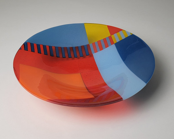 A Bowl for Guy de Lussigny by Scheller's Macoupin Prairie Glassworks