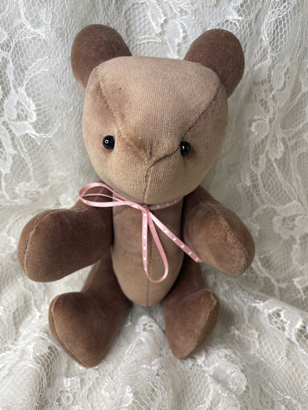 Velveteen, Sachet Bear, Mauve,  Buttons, Medium by Susan Detroy