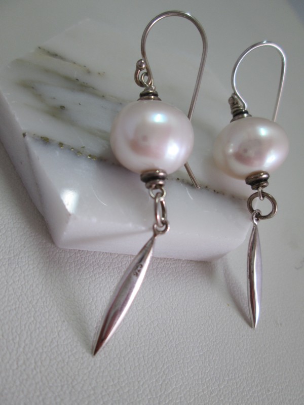 CFW Pearl with Silver Dangle Earrings by Hollis Bauer