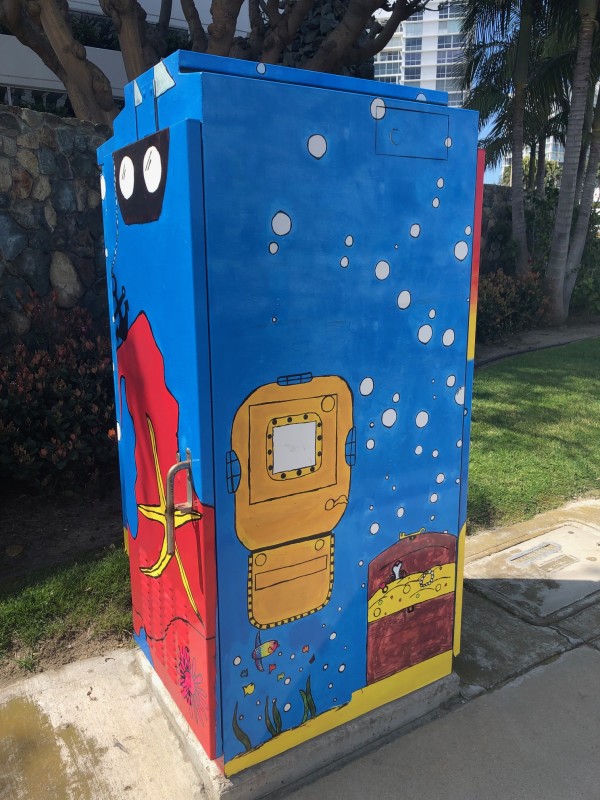 Diving Bell by Student Artists: OAB Orange Avenue