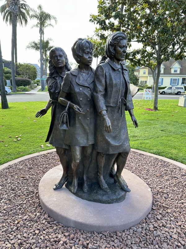 League of Wives Memorial by Christopher Slatoff, Elisabeth Pollnow