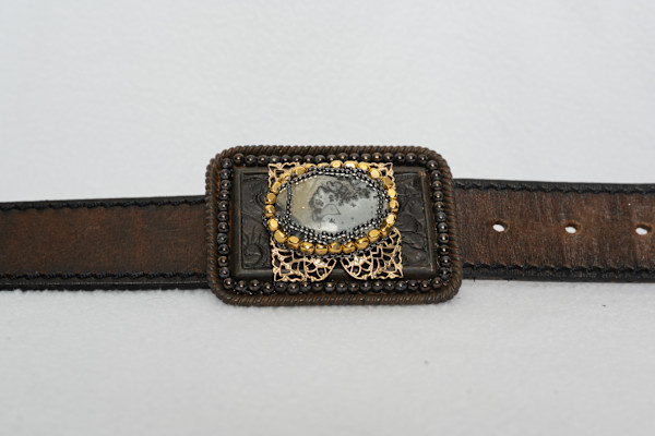Buckles #7 by Kelly Nygard, Image 2.