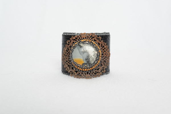 Cuffs, edition image.