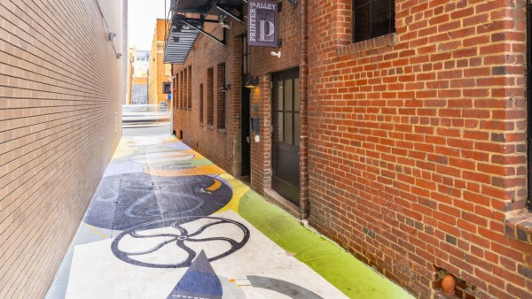 Untitled (Printer's Alley Mural) by Scott "Toobz" Noel