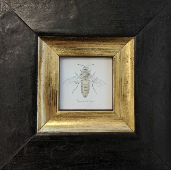 Honey Bee HB001 by Louisa Crispin