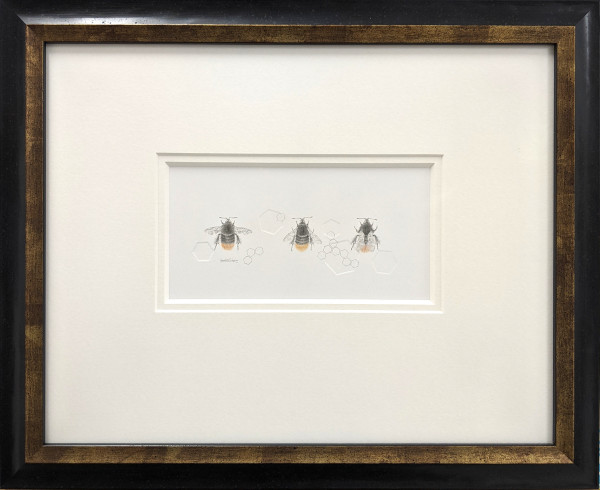 Red tailed BumbleBee 3.33le by Louisa Crispin
