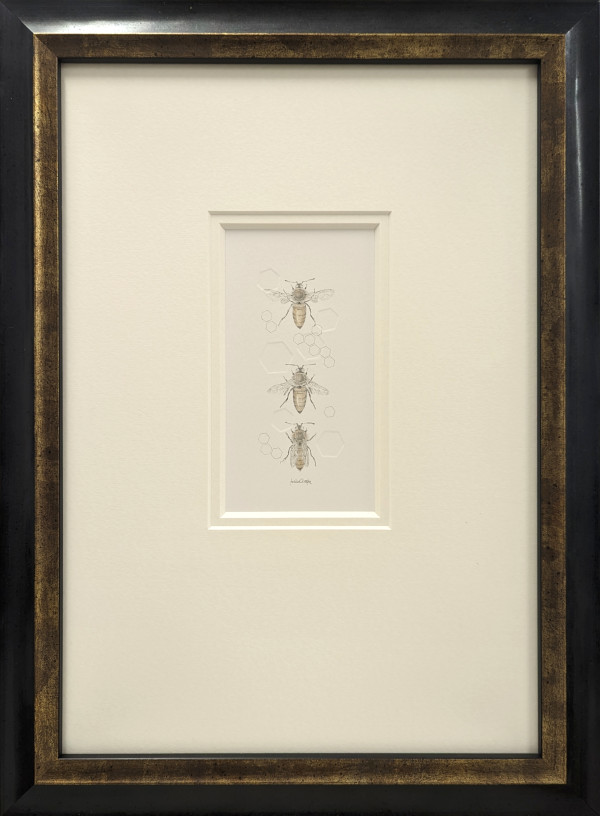Honey Bee 3.42e by Louisa Crispin