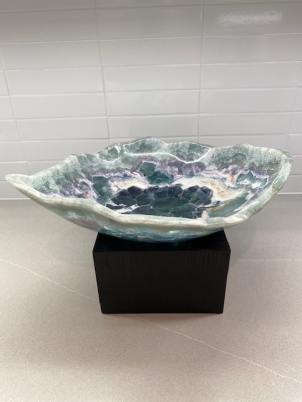 A very rare and impressive Fluorite bowl. Excellent color and translucency.