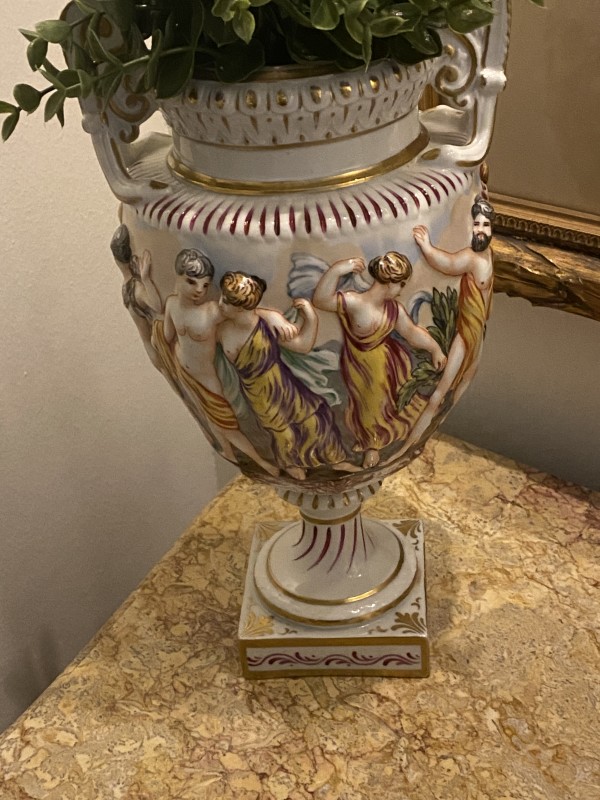 Lg Capodimonte Lidded Vase