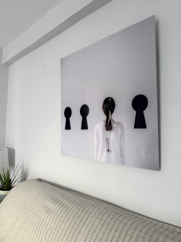 Key 70 x 70 cm 1/18 by Dasha Pears