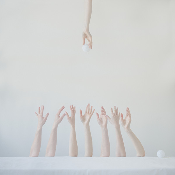 Hungry 100x100 cm 1/4 by Dasha Pears