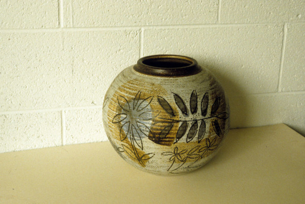 Mid Century Design Vase/ Pot