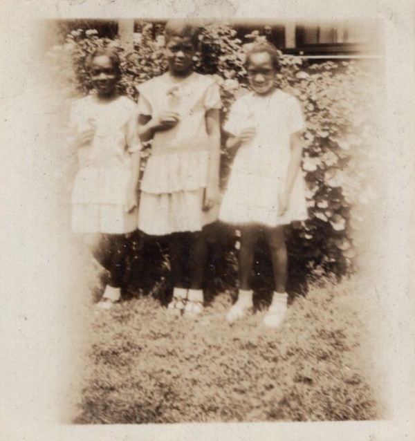 Three girls with vignette effect by Unknown