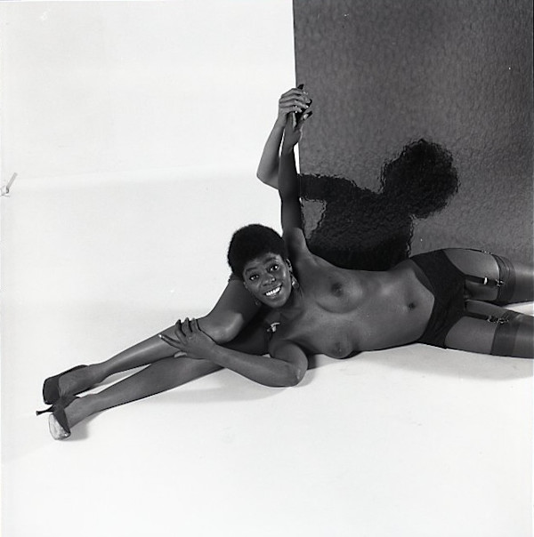 Belinda O'Toole & Pinup #189 by Unknown