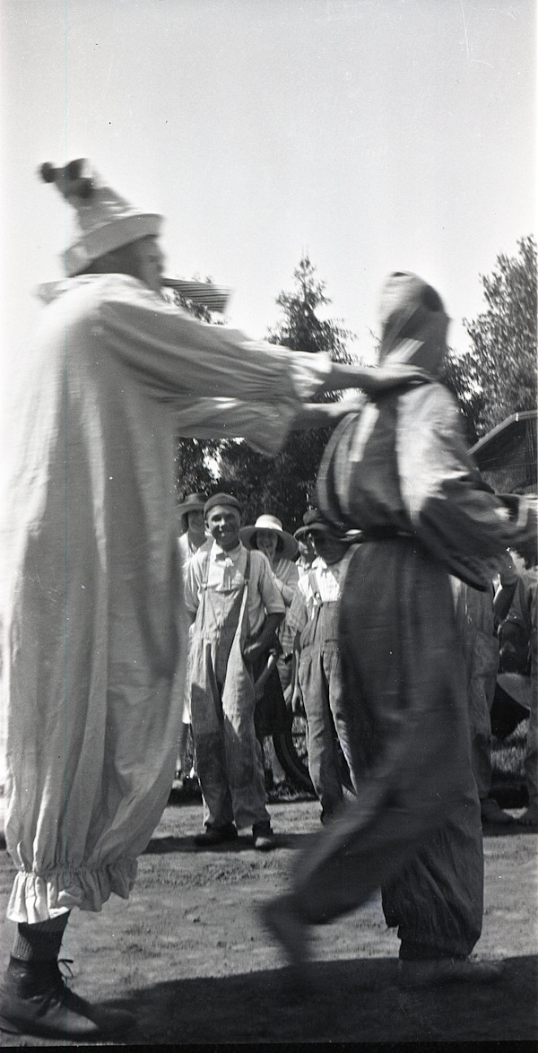 Clown costume, San Francisco by Unknown