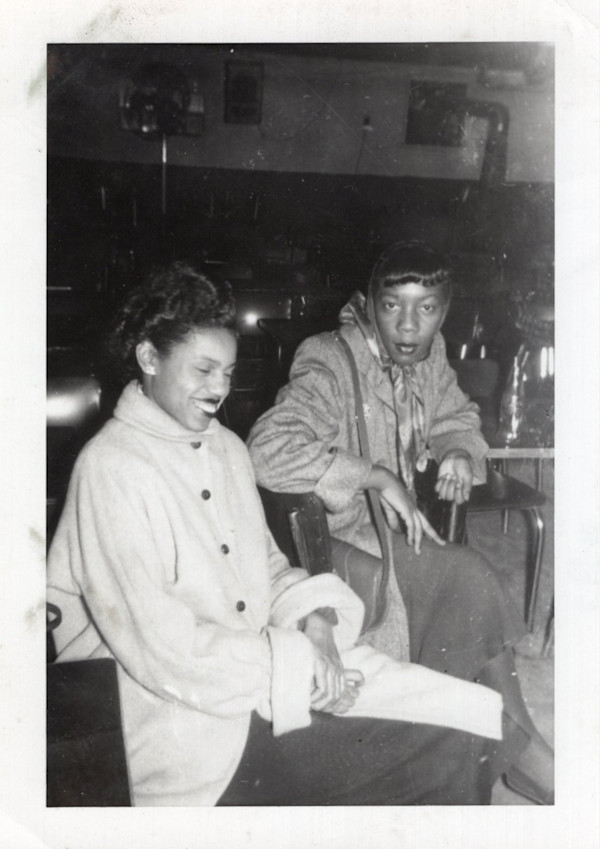 Couple at the bar by Unknown