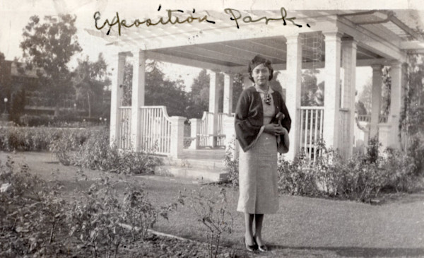 Rose Garden, Exposition Park, Los Angeles by Unknown