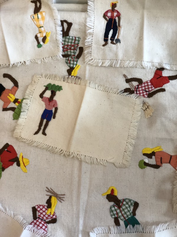 Embroidered and patchwork farm-themed tablecloth and napkins by Unknown