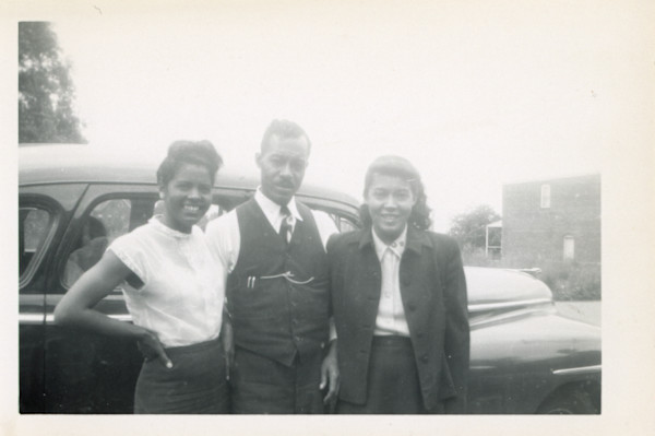 Trio by automobile by Unknown