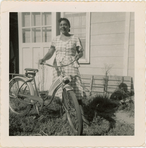 Naomi Washington by Unknown