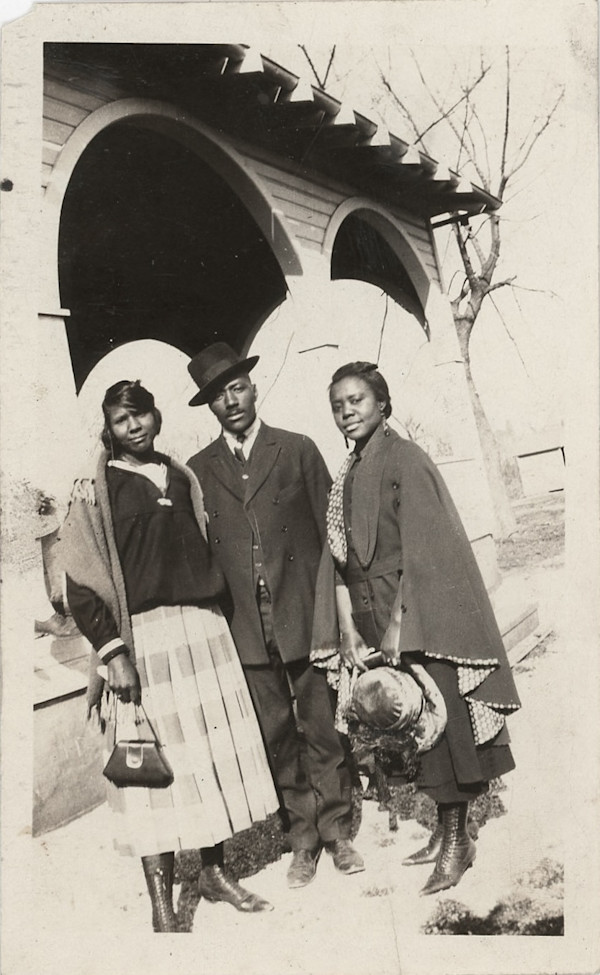 Traveling trio by Unknown