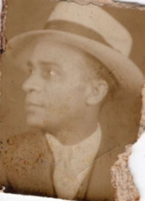 Gem miniature of man in fedora by Unknown