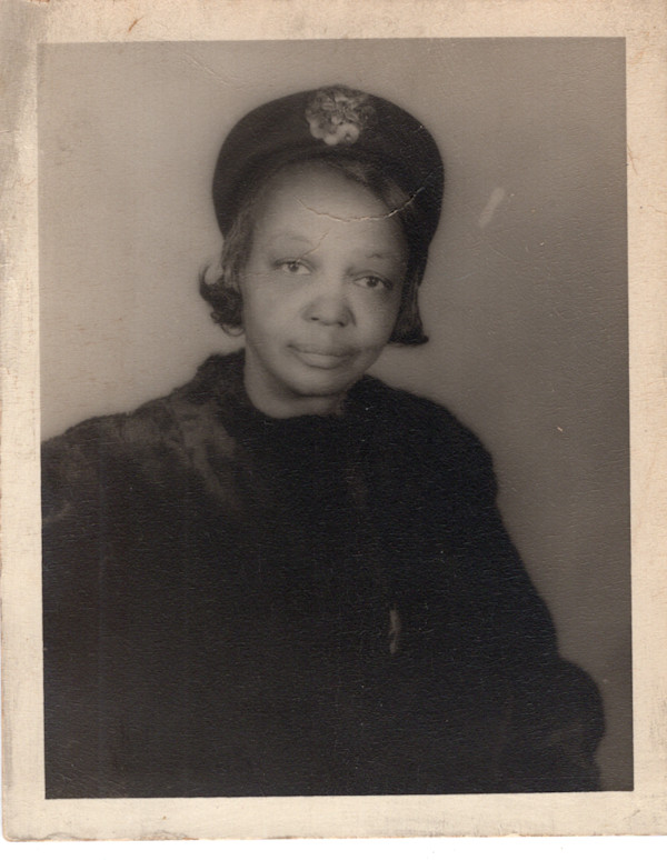 Unidentified woman, Sapphire Girls Women’s Club , Chicago by Unknown