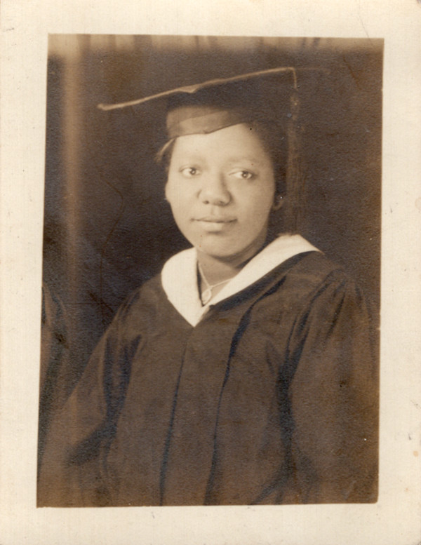 Cap & gown by Unknown