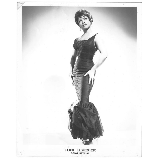 Toni Levexier, Song Stylist by Unknown