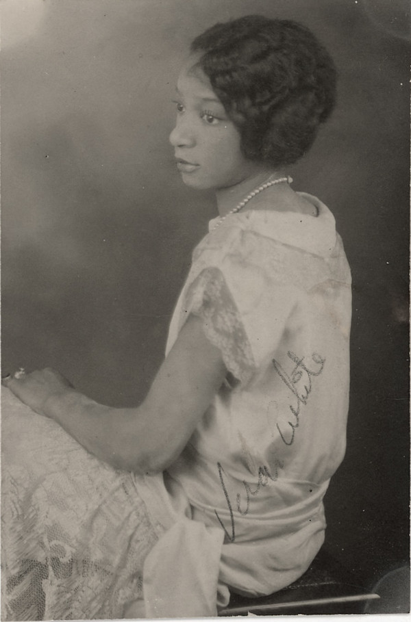 Vera White by Unknown