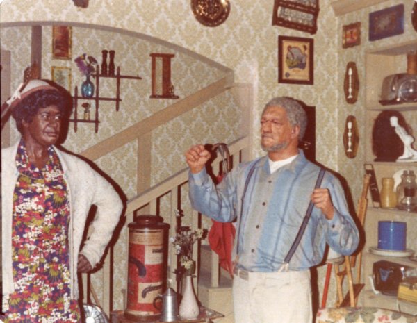 Wax figures of Redd Foxx as Fred Sanford & La Wanda Page as Aunt Esther, Movieland Wax Museum, Buena Park by Unknown