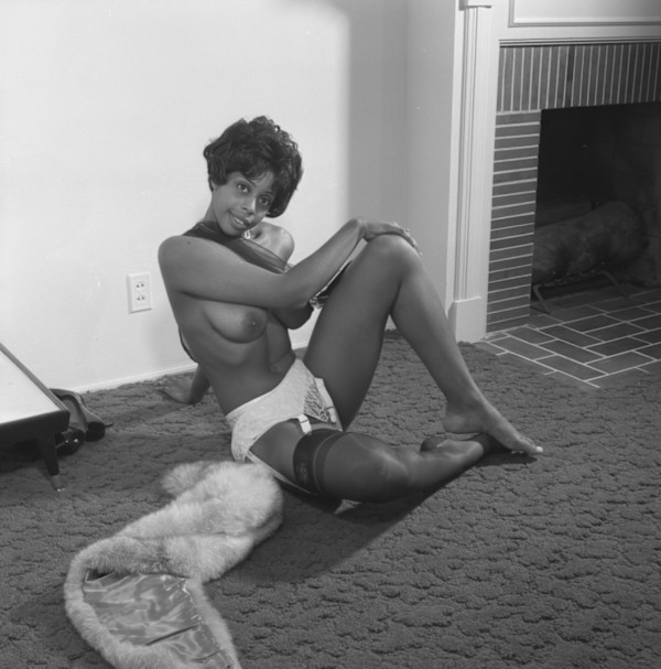 Willa Lobo by Unknown, Photo West Galaxy