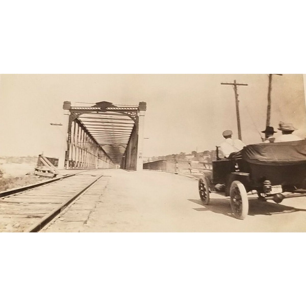 Crossing the Mississippi, Quincy, Illinois by Unknown