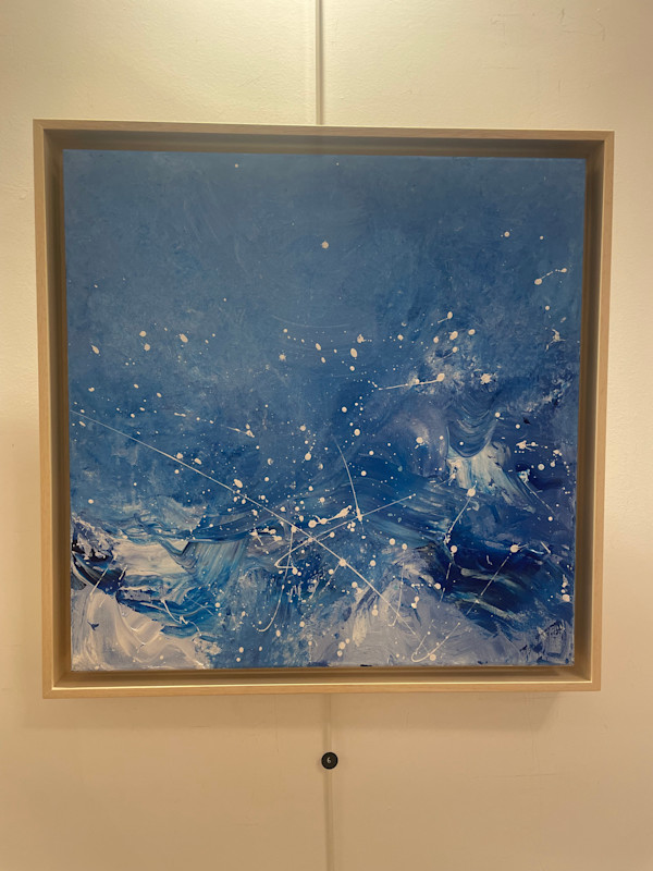 Blue splash waves by Mandy Damirali, Image 1.