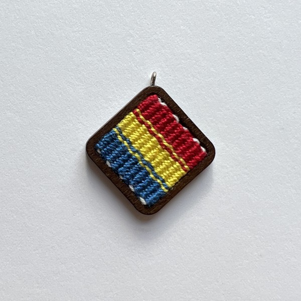 Talis pendant (primary) 3/10