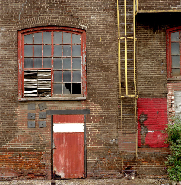 RED DOOR