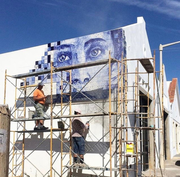 Azulejos 3 by Meinke Flesseman