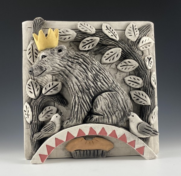 Bear with Crown and Pie by Wendy Anderson