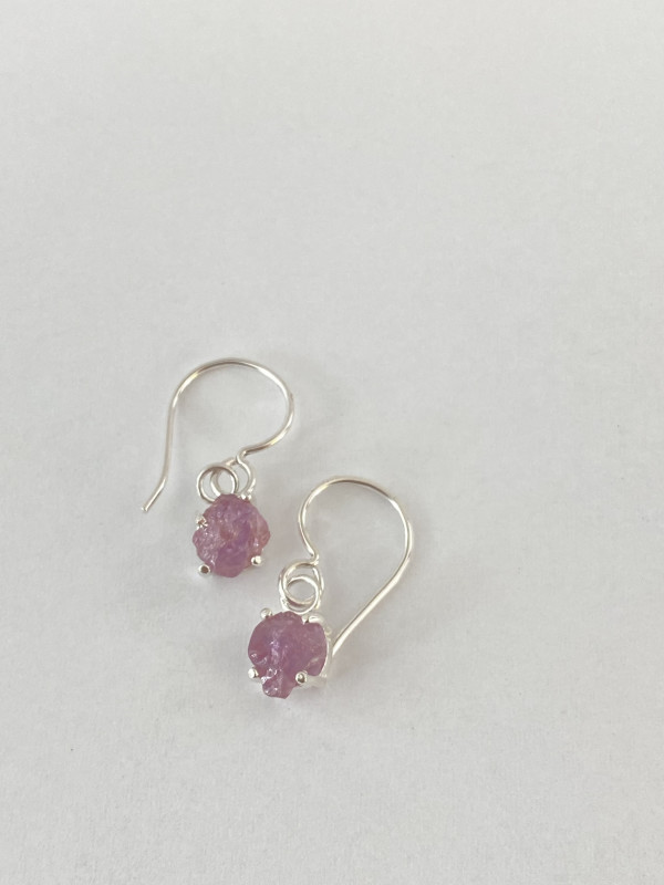 Rough Sapphire earrings by Clare Clum