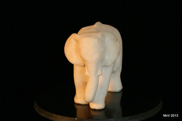 Elefant by Martin van Vlokhoven
