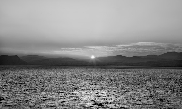Still Waters - A Prayer for Peace by Nicole Simon