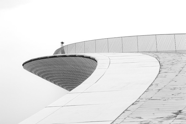 Leading Lines, Lisbon by Eric Renard