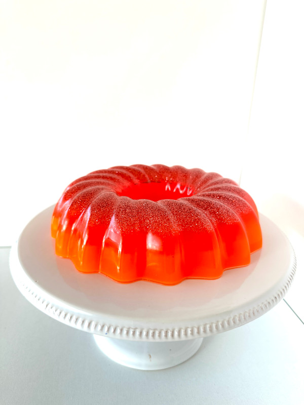 Large Bundt 8 by Shiri Phillips