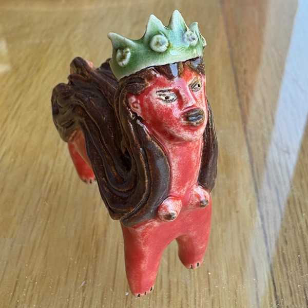 Red Hot Teeny Queen by Nell Eakin