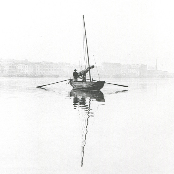 Crossboat 1957 by Fan Ho