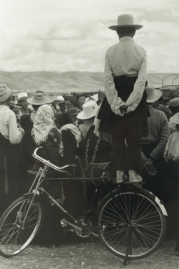 Viewer by Wang Wenlan, Image 2.