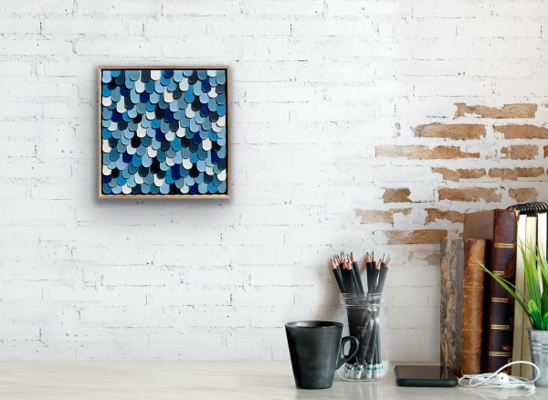 Drops. 23102 by Kerry Leigh