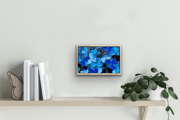 Flowers. 23019 by Kerry Leigh